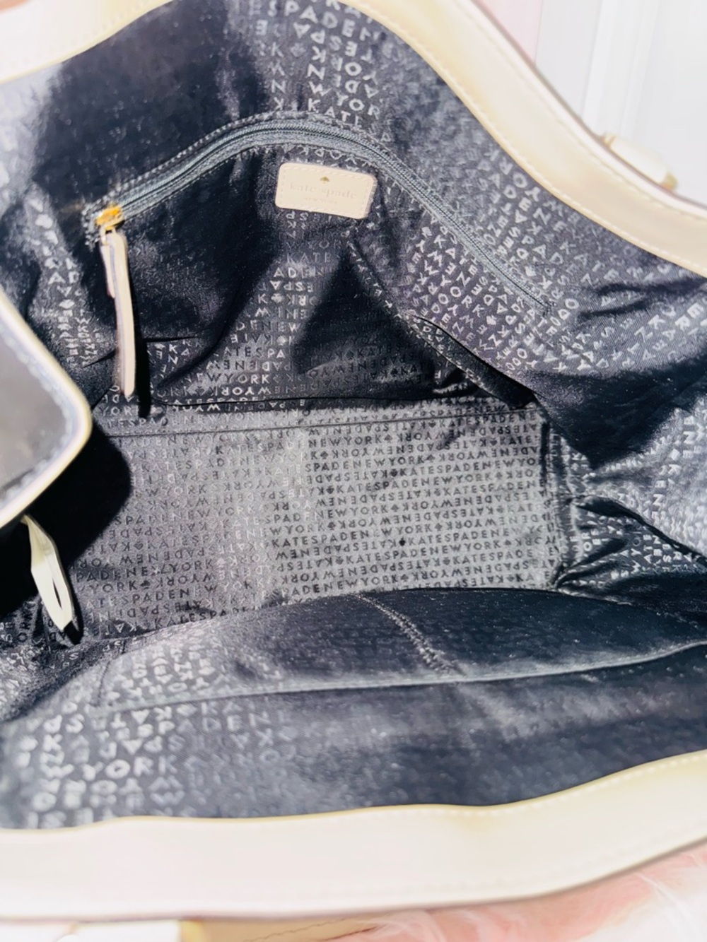 ♠️Kate Spade Leather Shoulder Bag Neutral Beige Front Pocket - Picture 6 of 13